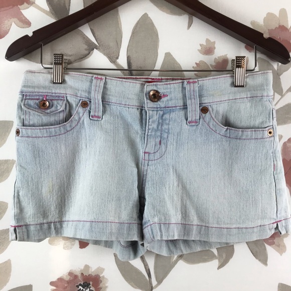GLO Mini Stretch 5 Pocket Light Wash Blue Denim Jean Shorts 5 - Picture 4 of 15